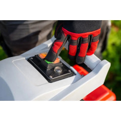 Válcový drtič větví Dedra DED8682, 2800W (3)