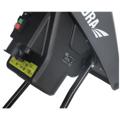 Nožový drtič větví Dedra DED8682, 2500W (9)