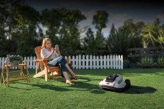 Robotická sekačka Mammotion YUKA mini 2 1000 (17)